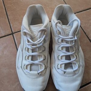 Reebok Question White on White Size 11 Mens Basketball Shoes